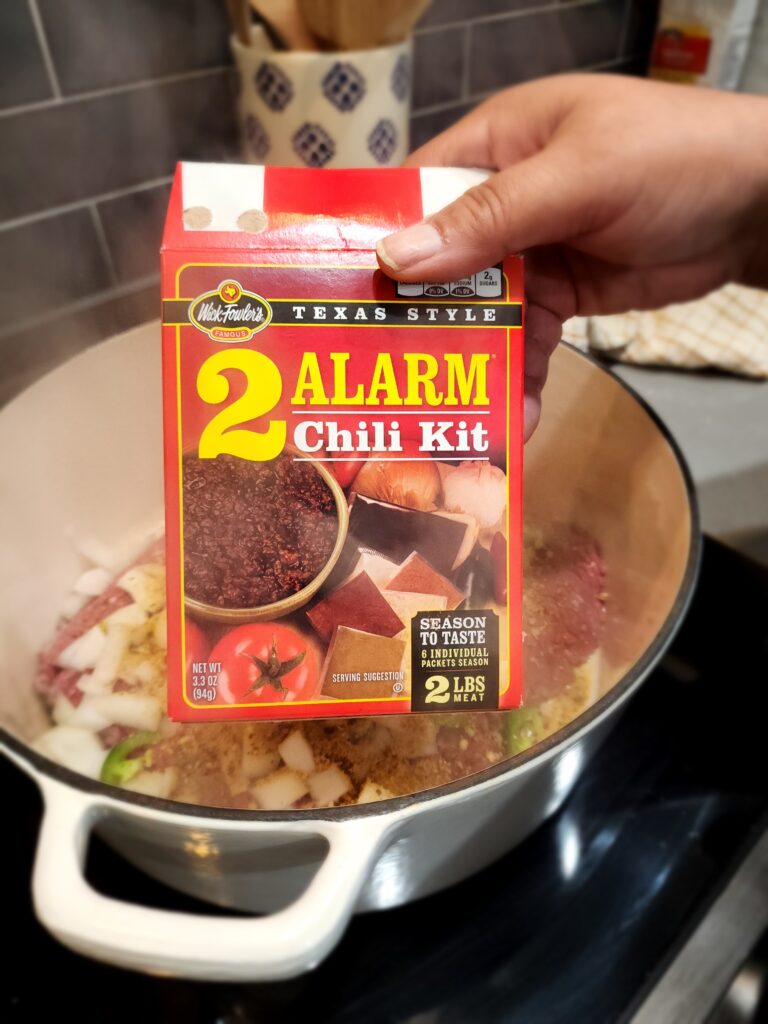 Wick Fowler's 2-Alarm Chili Kit