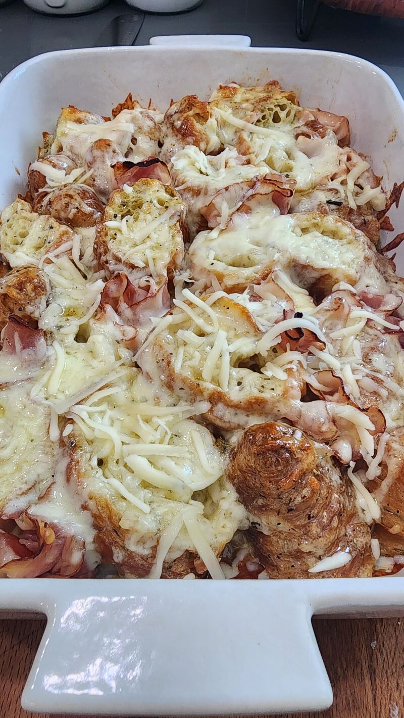 croissant-bake-ham-and-cheese